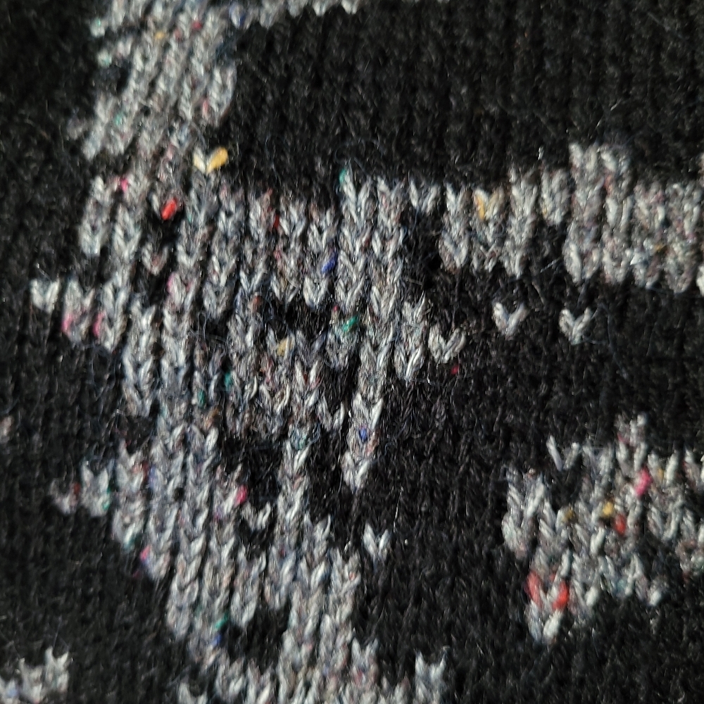 Vintage 80s Novelty Sweater Vest Tic-Tac-Toe Pattern - Picture 4 of 8